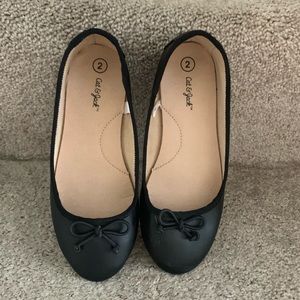 Cat and Jack ballet shoes black size 2